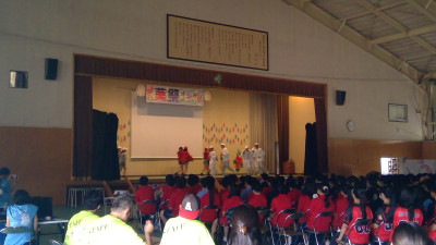 2年生ステージ発表